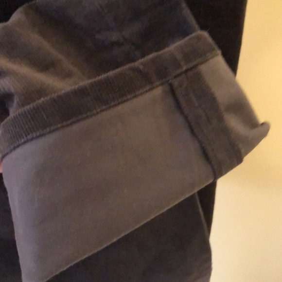 Helmut Lang NY tall straight leg, low waist, 2.5” belt loops, corduroy pants - Picture 10 of 13